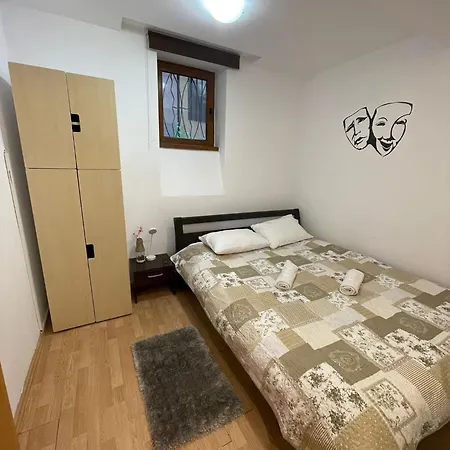 Mossapartments * Bükreş